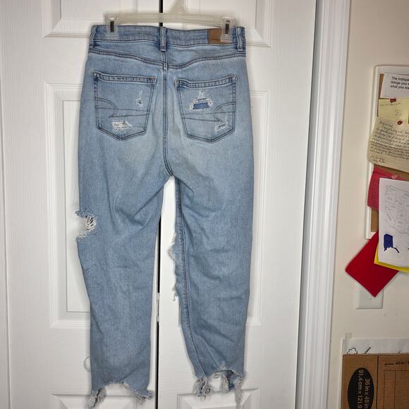 American Eagle Stretch Mom Jeans t Sz4 Short - Picture 3 of 9